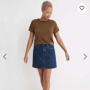 Curvy Denim High-Waist Straight Mini Skirt in Sunberry Wash, size 31 curvy